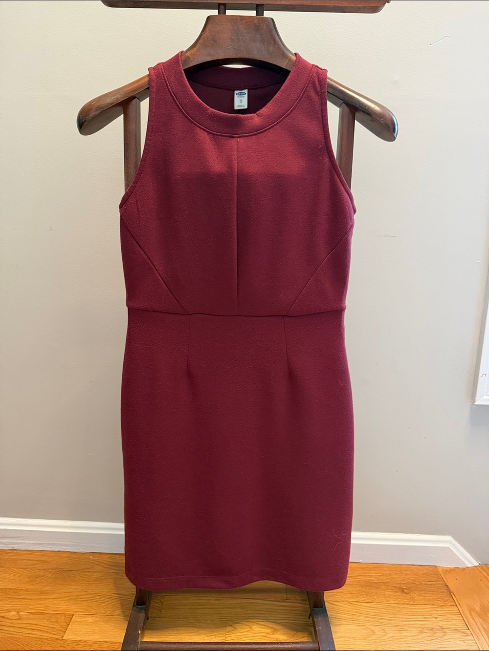 Old Navy Burgundy Sleeveless Sheath Midi Dress